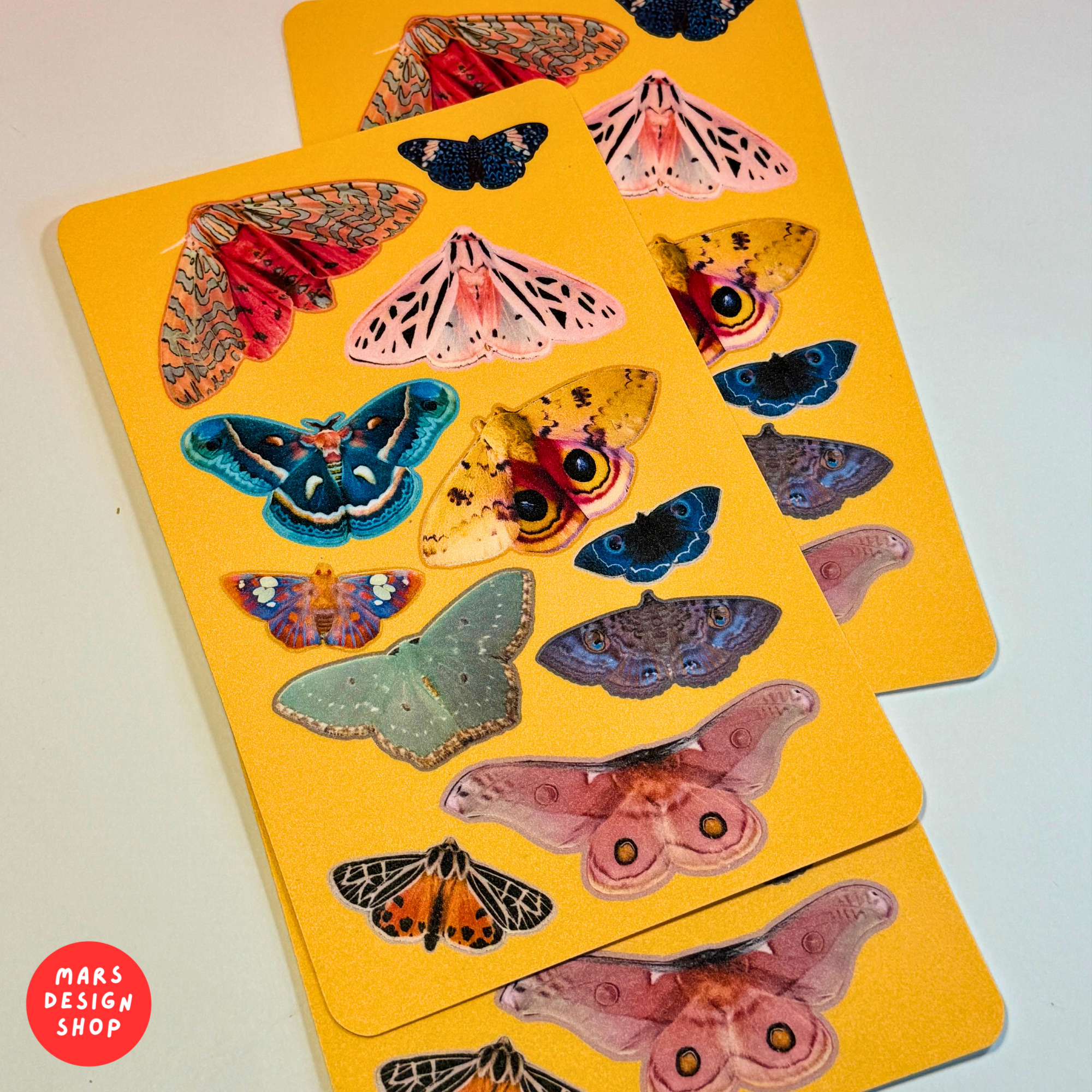 Butterflies vinyl Sticker Pack / პეპლები ვინილის ლამინირებული სტიკერების ნაკრები